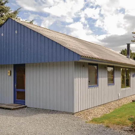 Three-bedroom Holiday In Hvide Sande *