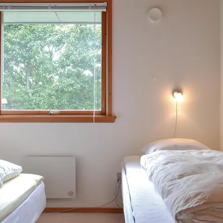 Three-bedroom Holiday In Hvide Sande 度假居 *